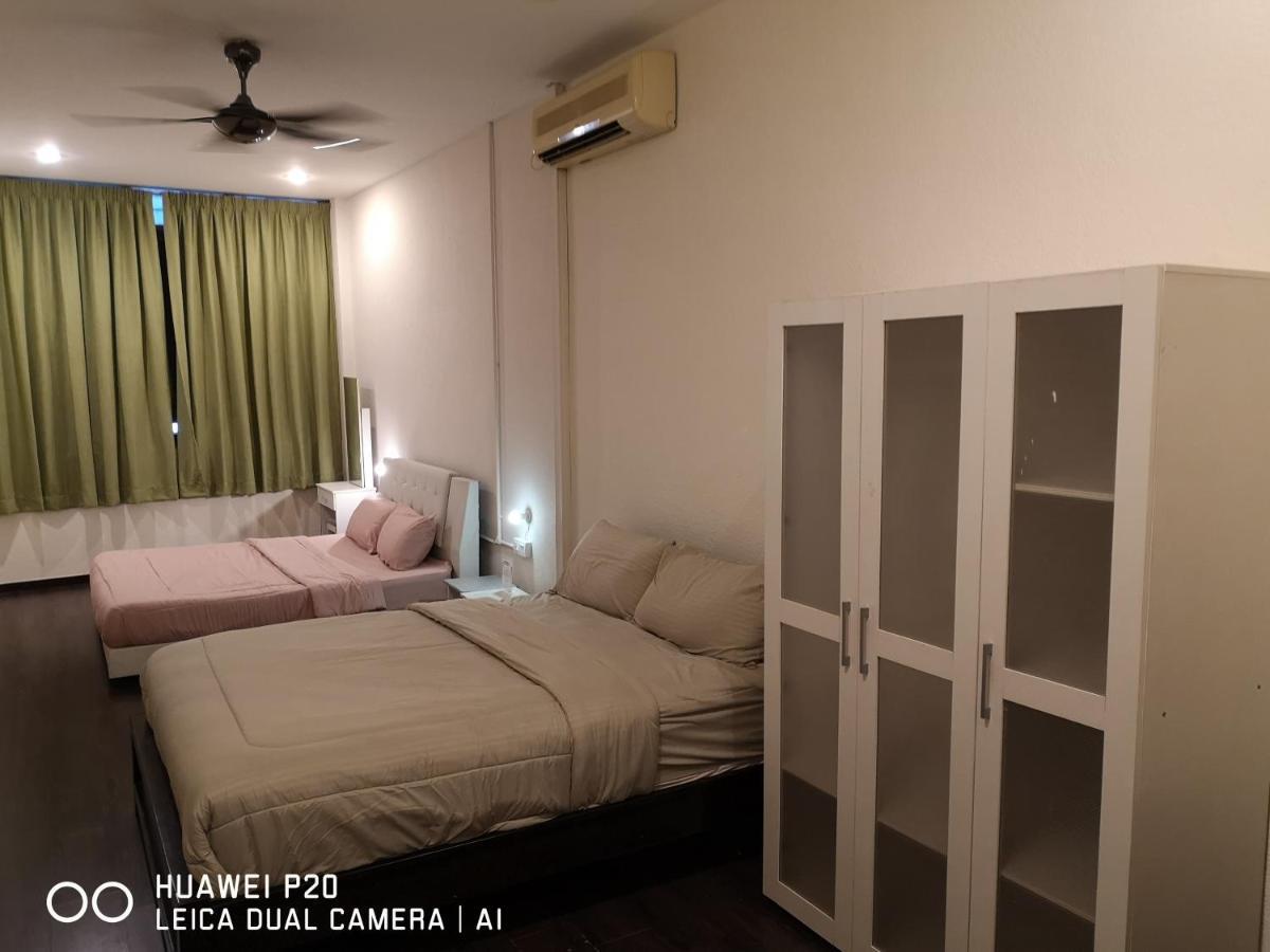 Apple Backpackers Hotel George Town Buitenkant foto