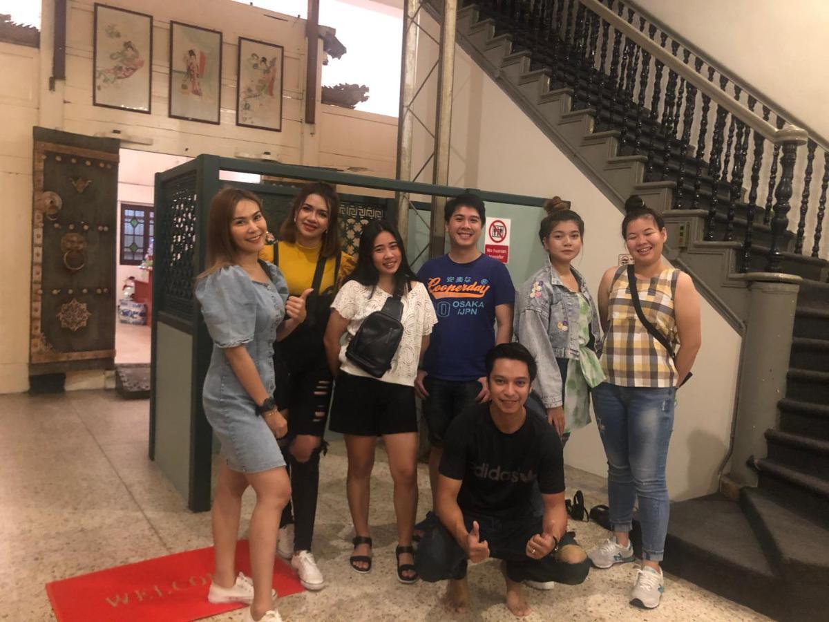 Apple Backpackers Hotel George Town Buitenkant foto