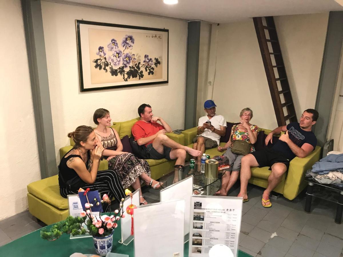 Apple Backpackers Hotel George Town Buitenkant foto